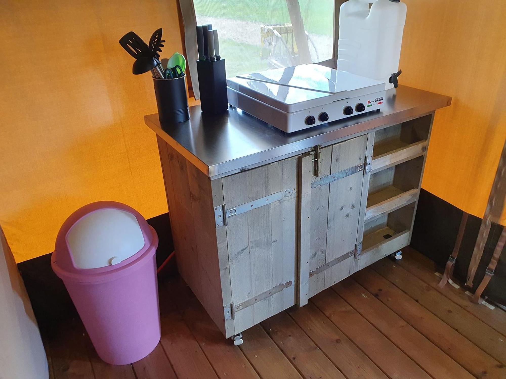 Camping De Oude Rijn Ter Aar Phòng bức ảnh